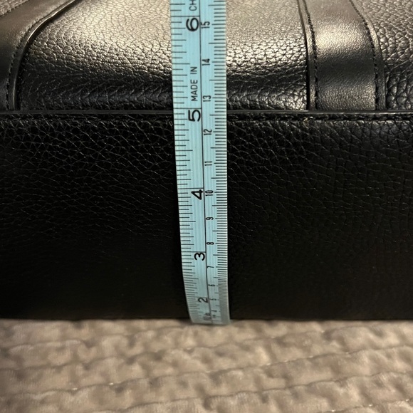 Michael Kors Black Shoulder Bag with Gold Accents / like new - Picture 10 of 11